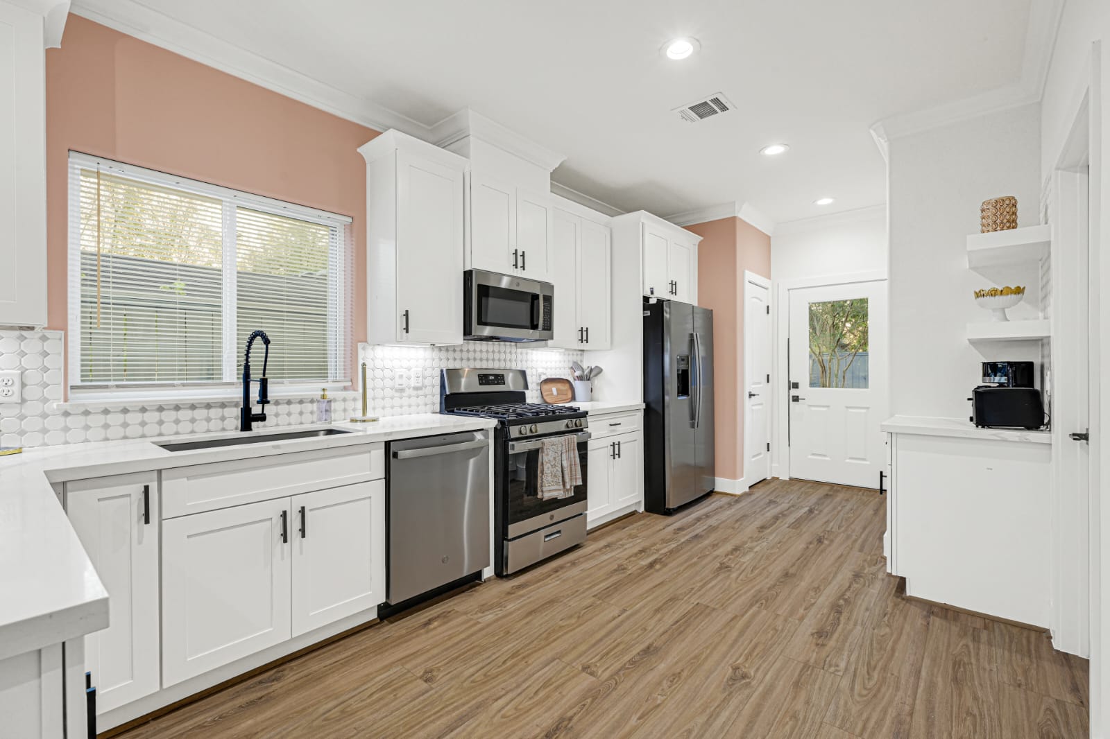 Premium villa enclave — Low-density residential